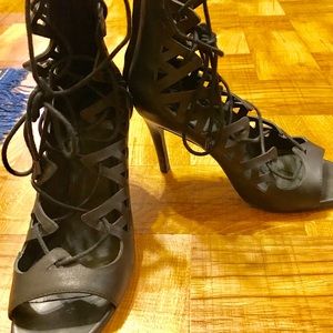 Joie lace up black summer heels